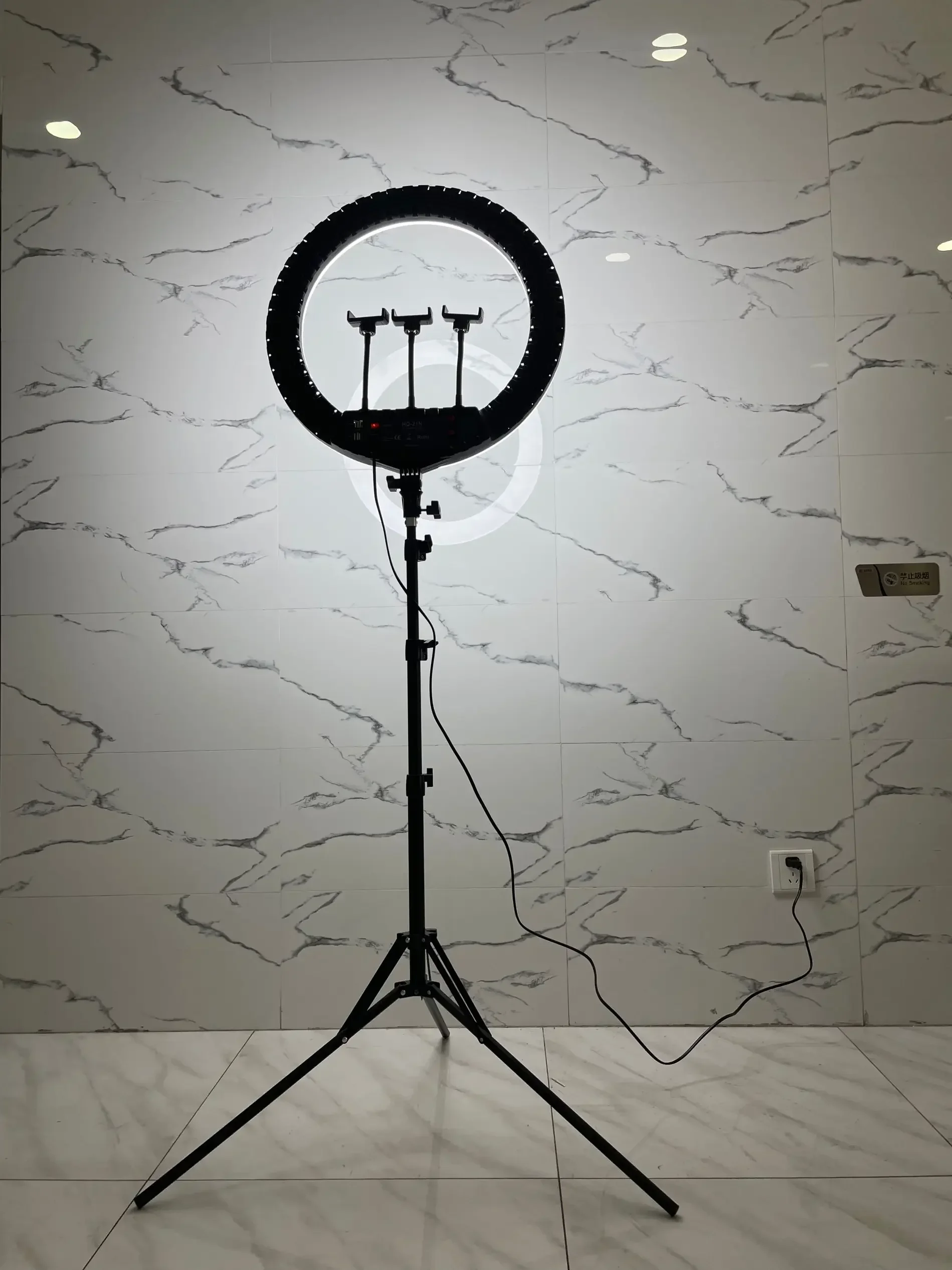 Set di illuminazione a LED da  - Photography Lighting Lamp recensione e prezzo